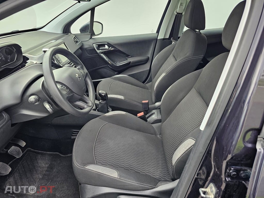 Peugeot 208 1.2 PureTech Active