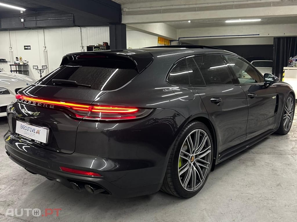 Porsche Panamera 4S E-Hybrid