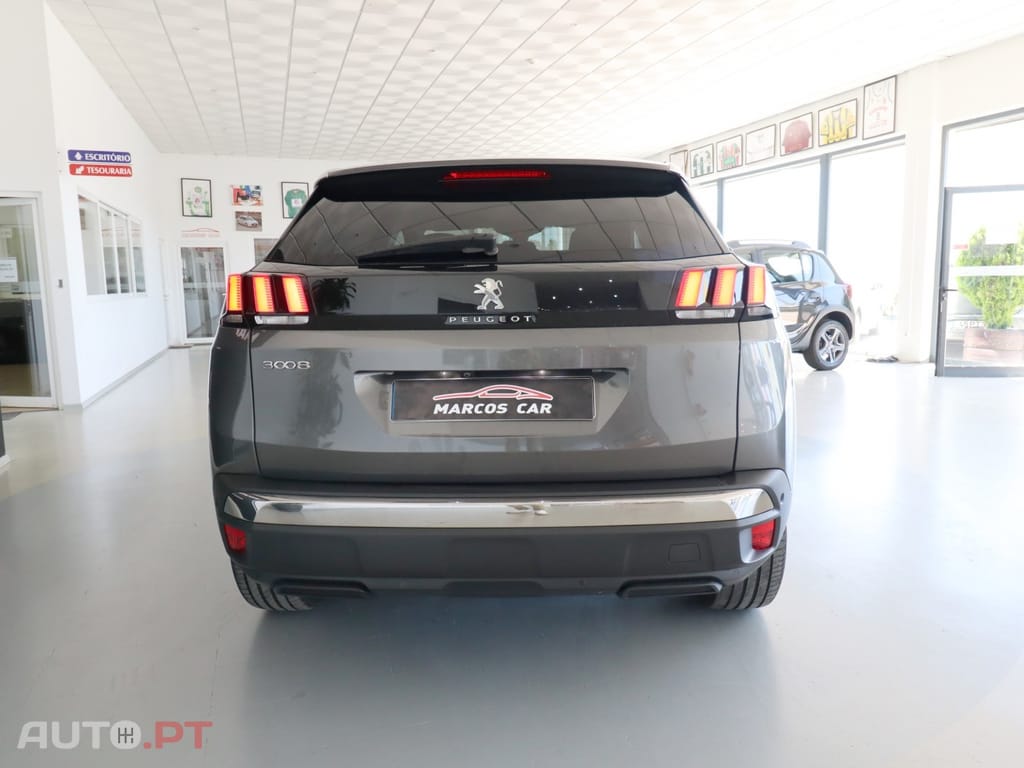 Peugeot 3008 1.5 BlueHDi Allure EAT8