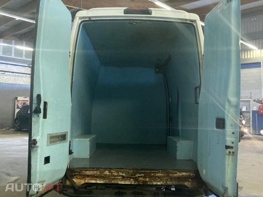 Iveco Daily 2.3 35S13V15 H2