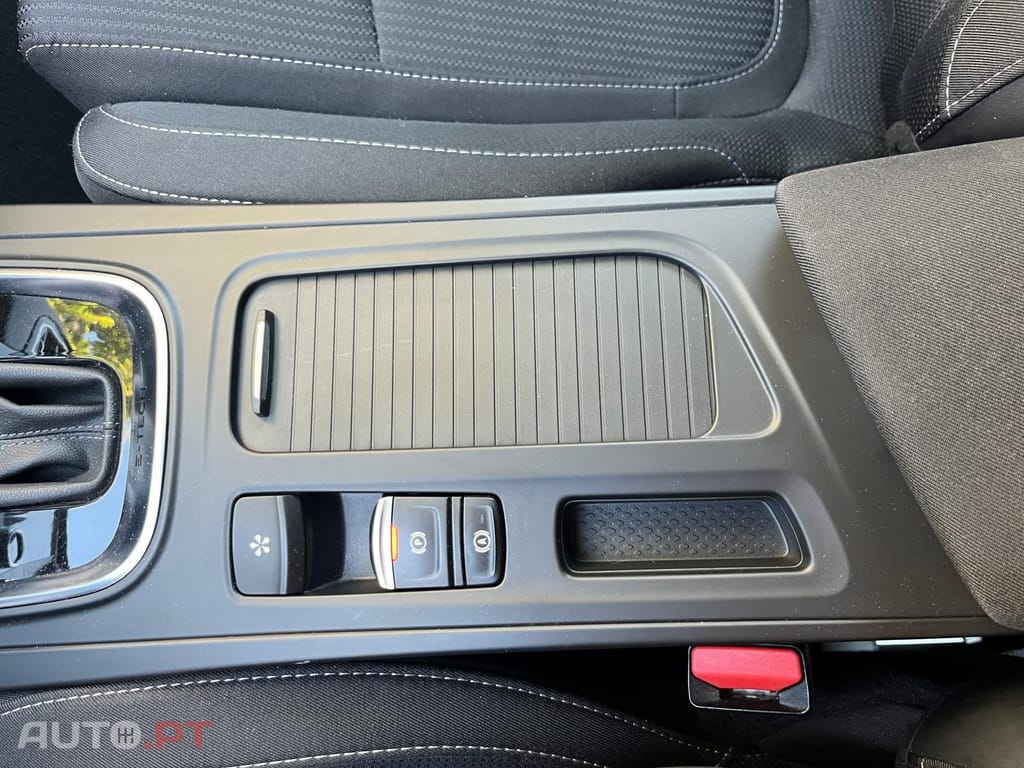 Renault Mégane GRANDTOUR 1.6 E-TECH PLUG-IN BUSINE