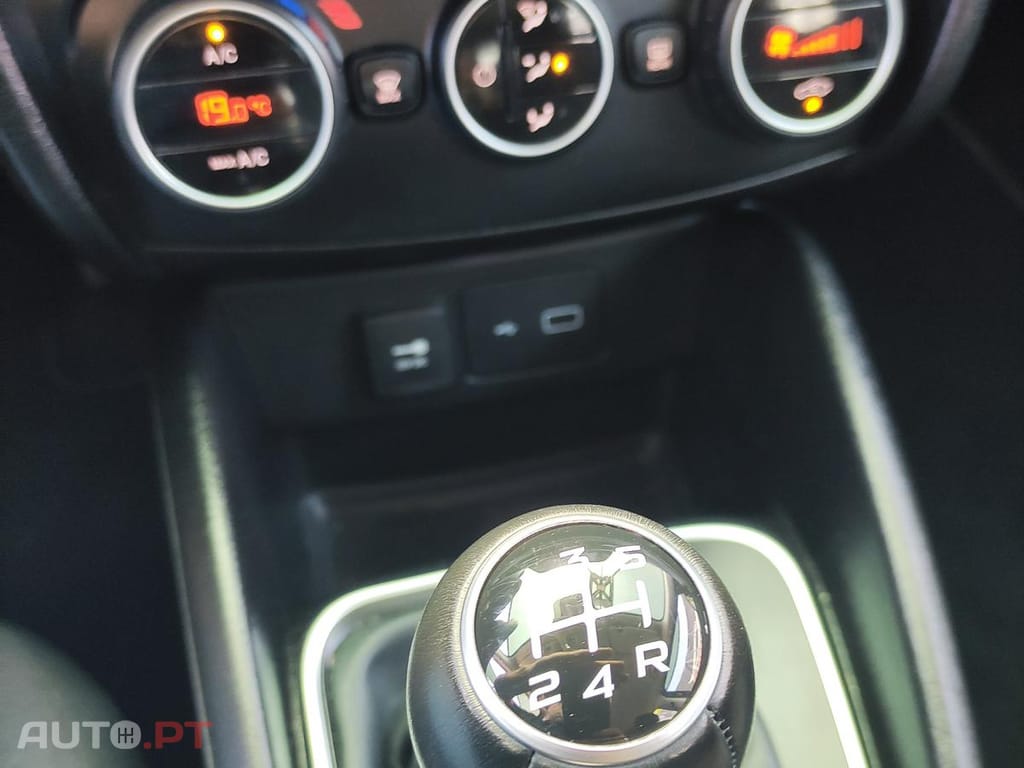 Fiat Tipo 1.3 M-Jet Lounge