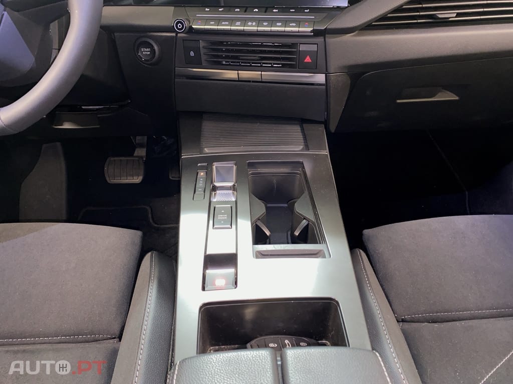Opel Astra 1.2 T Hybrid GS eDCT