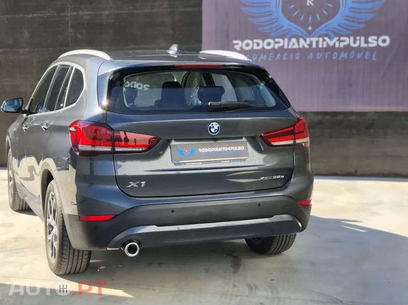 BMW X1 25 e xDrive Line Sport