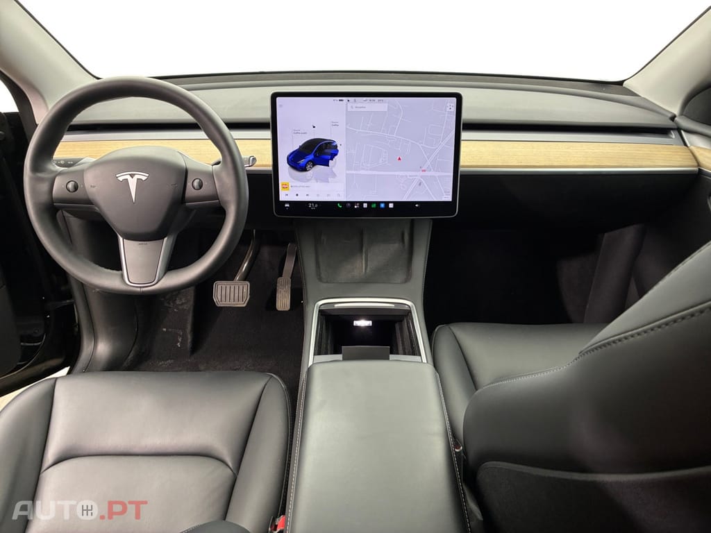 Tesla Model Y Standard RWD