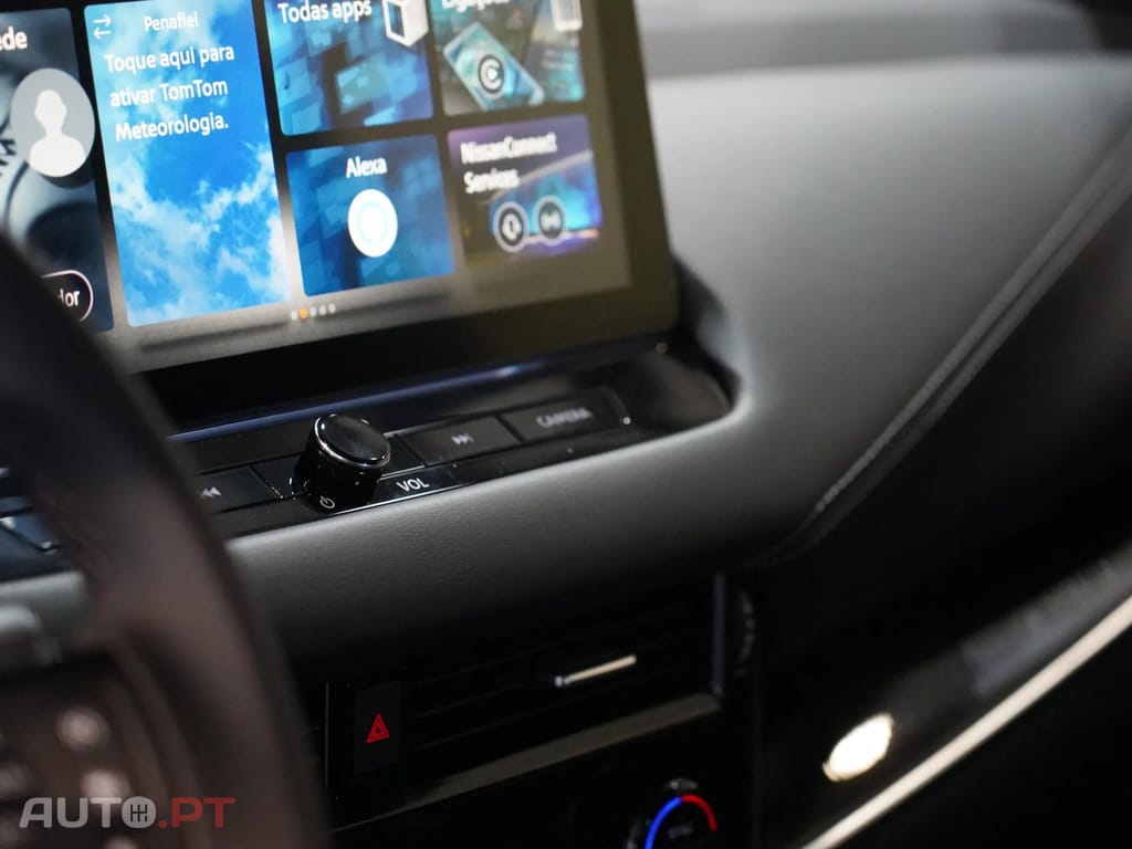 Nissan Qashqai 1.3 DIG-T N-Connecta LED+TT+SKY