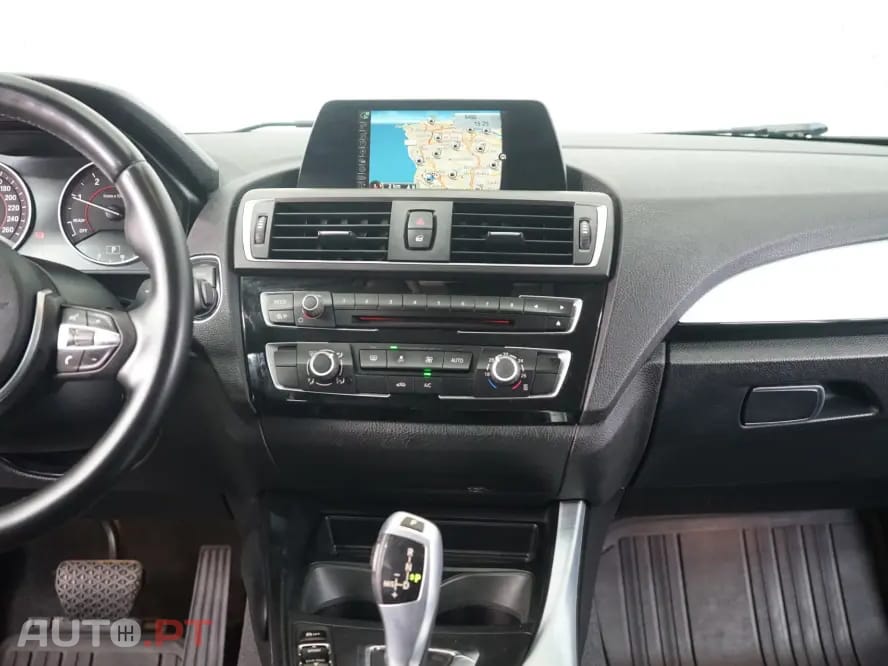 BMW 116 d Line Luxury Auto