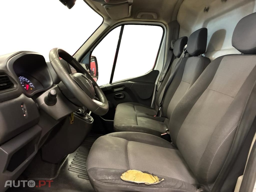 Renault Master 2.3 dCi L3H2 3.5T Grand Confort