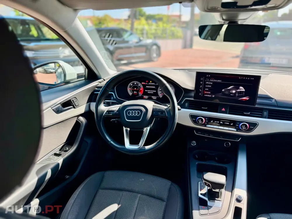 Audi A4 2.0 TDI multitronic Business Line
