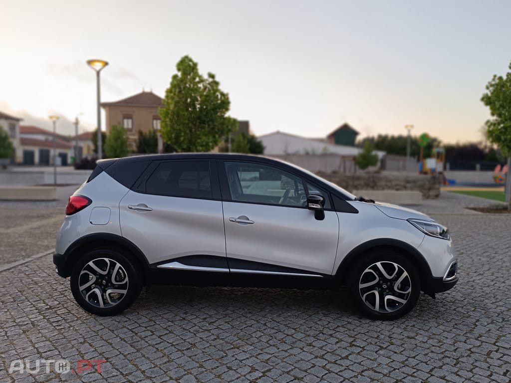Renault Captur 1.5 dCi Exclusive EDC - 2.900 Km´s