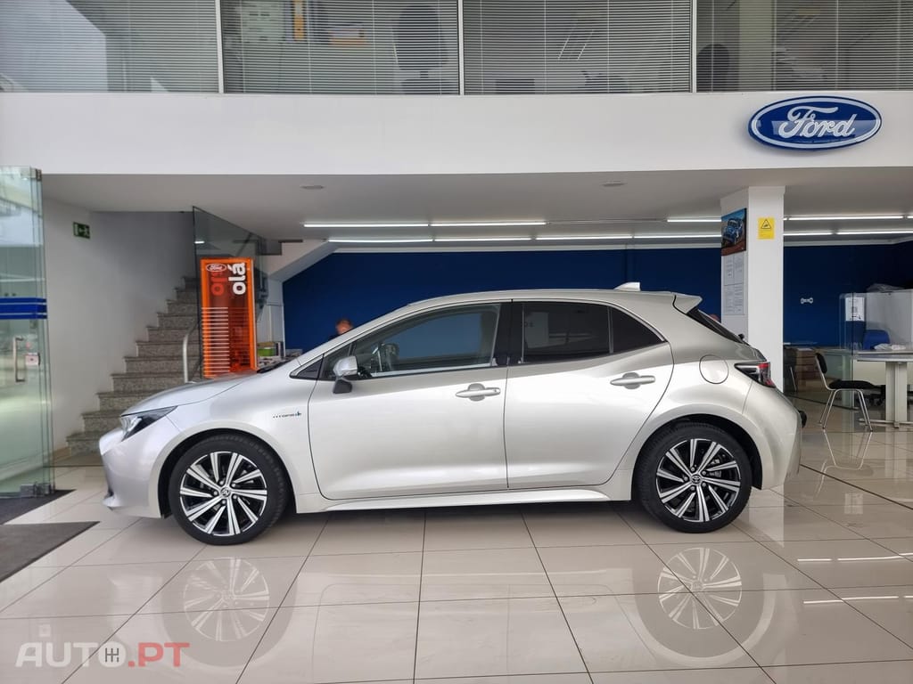 Toyota Corolla 1.8 Hybrid Comfort+P.Sport