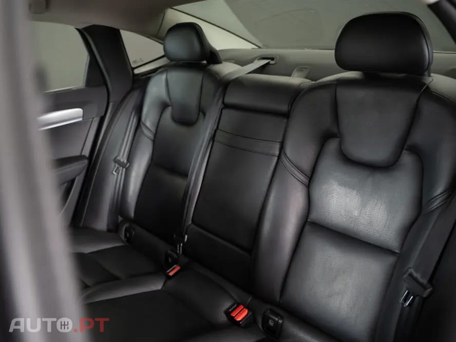 Volvo S90 2.0 D4 Momentum Geartronic