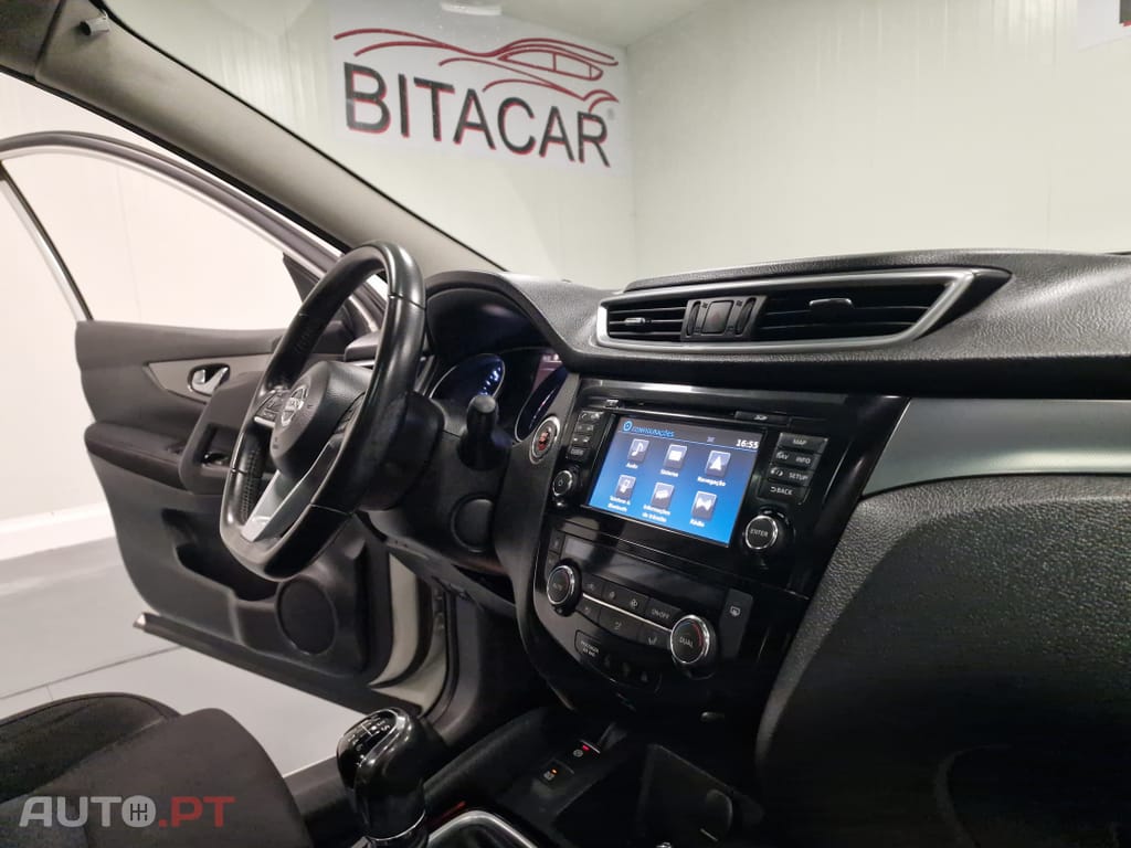 Nissan Qashqai 1.5 dCi N-Connecta