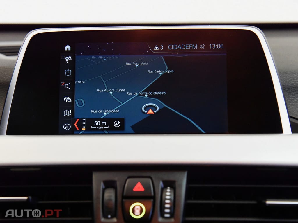 BMW X1 16 d sDrive Advantage — fotografia 20