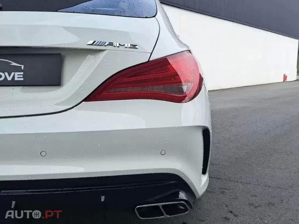Mercedes-Benz CLA 45 AMG Shooting Brake 4-Matic