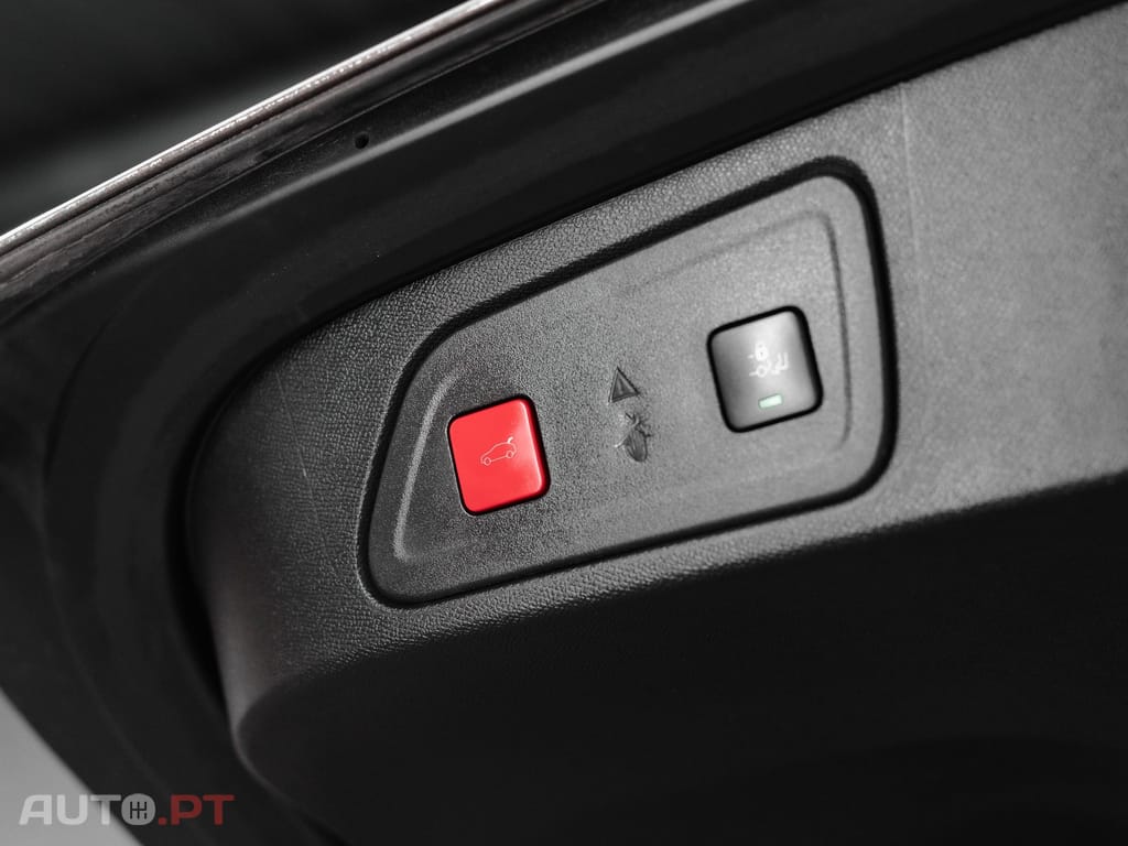 Citroen C5 Aircross 1.6 PureTech Shine J19 EAT8