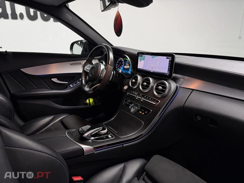 Mercedes-Benz C 300 de T 9G-TRONIC AMG Line