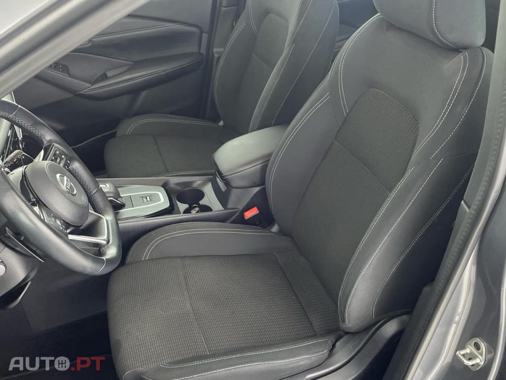 Nissan Qashqai 1.3 DIG-T N-Connecta Xtronic