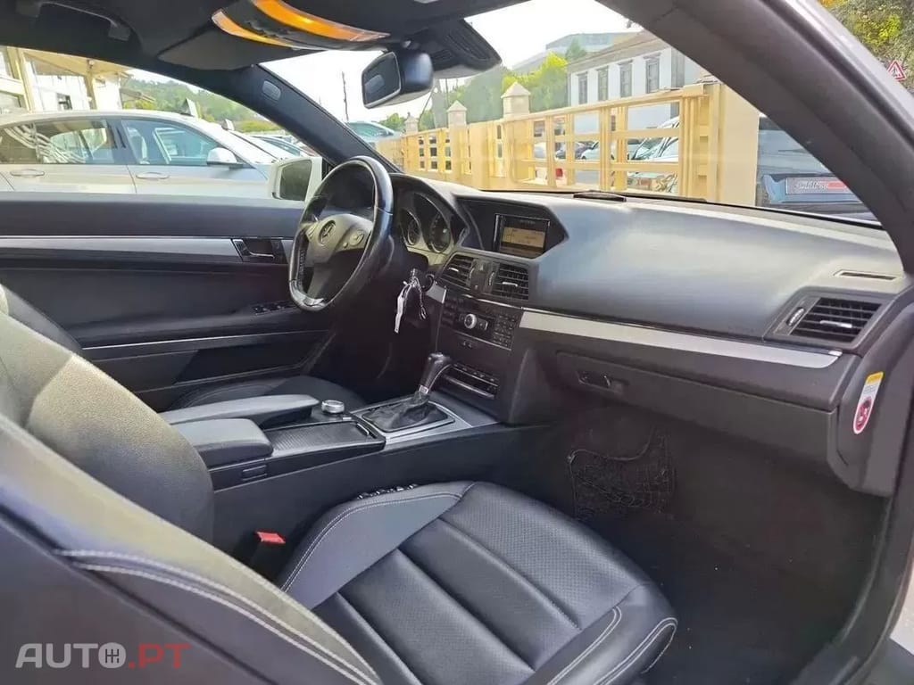 Mercedes-Benz E 350 CDi Avantgarde BlueEfficiency Auto