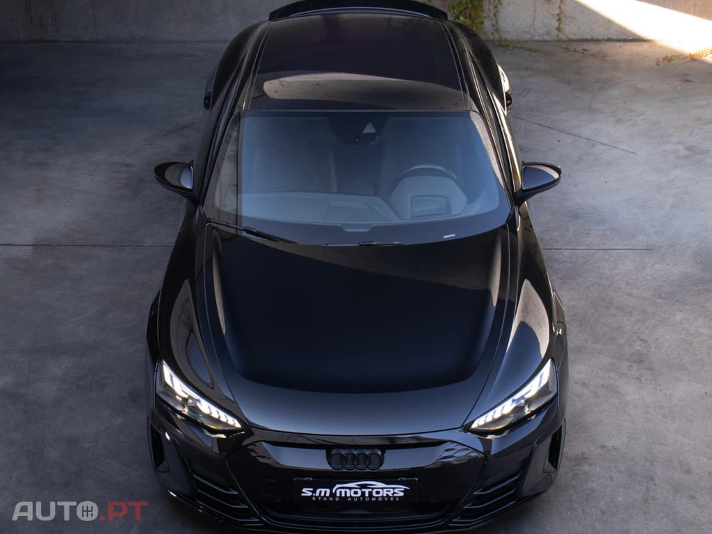 Audi E-Tron GT quattro