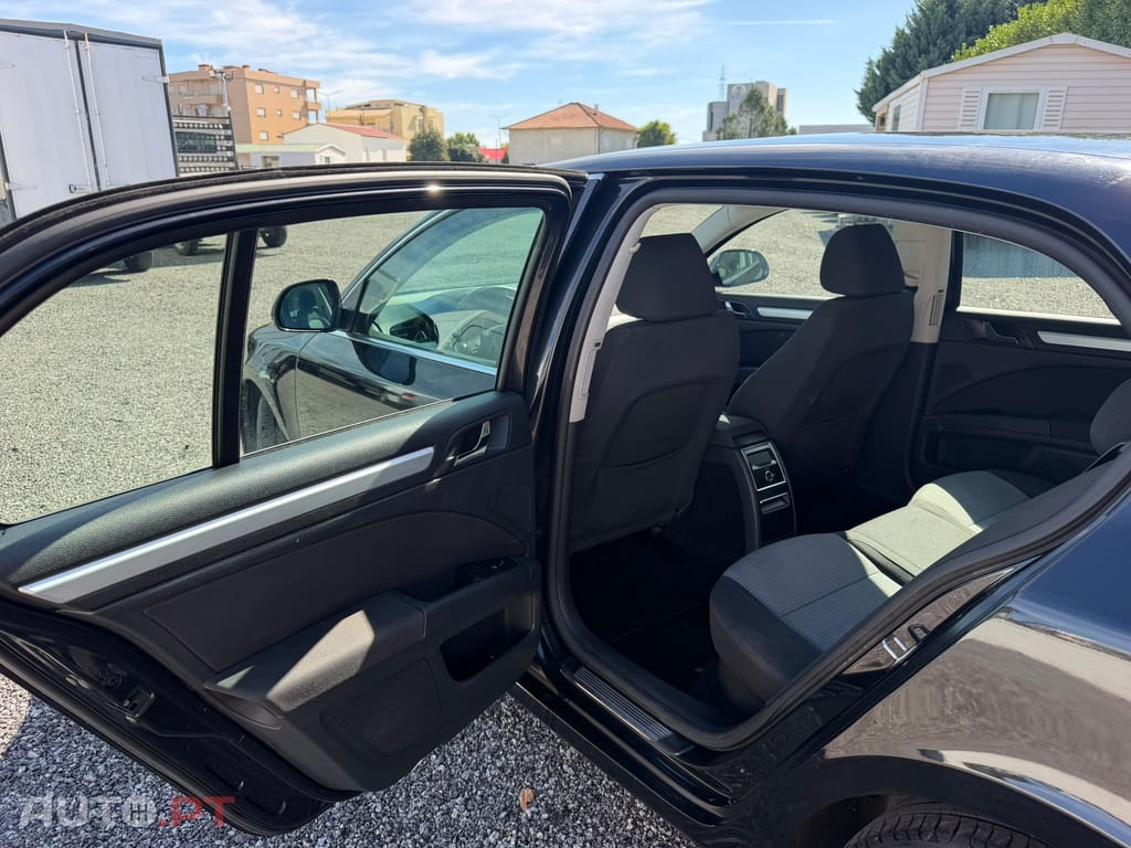 Skoda Superb 1.6 TDi Ambition