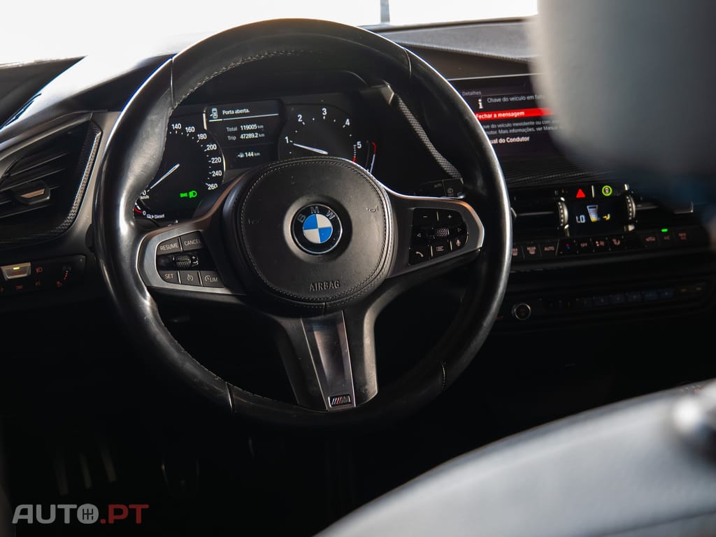 BMW 116 d Pack Desportivo M