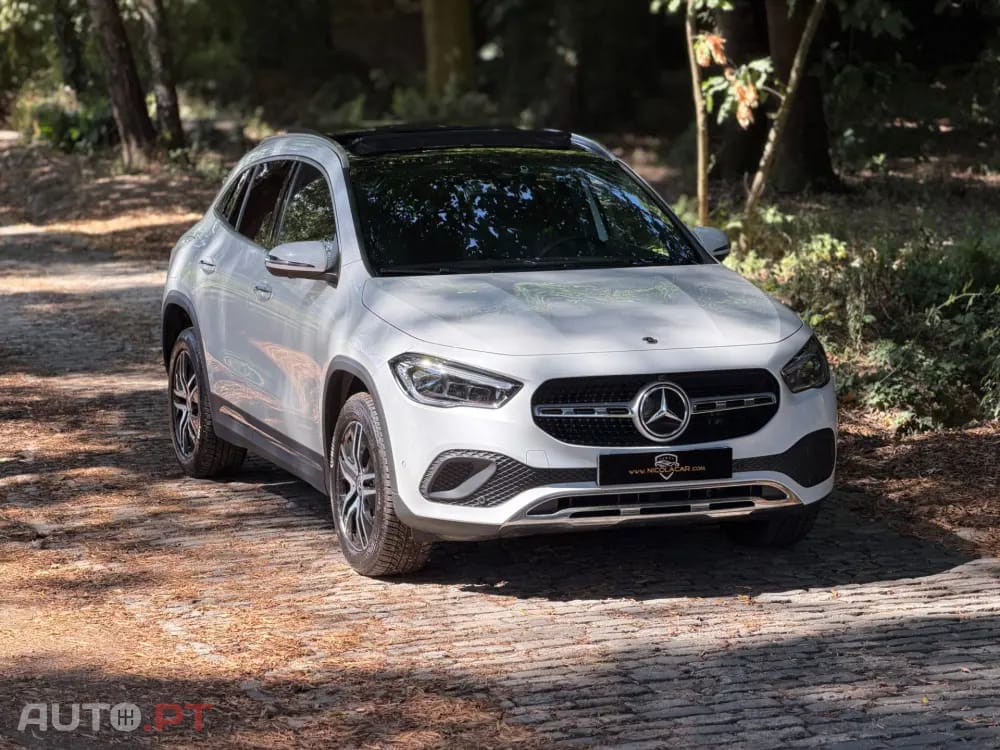 Mercedes-Benz GLA 250 e 8G-DCT Special Edition
