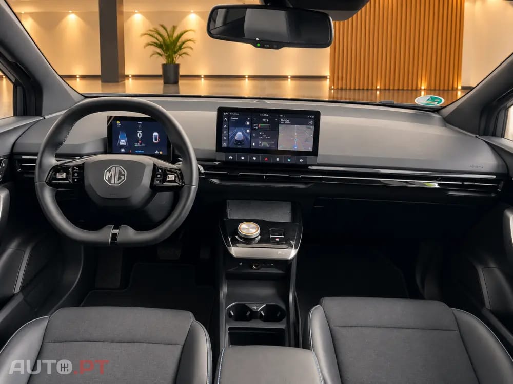MG MG4 64 kWh Luxury