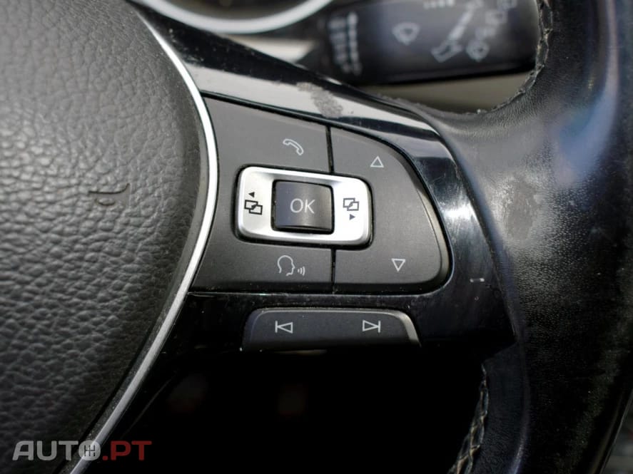 Volkswagen Touran 1.6 TDI Confortline