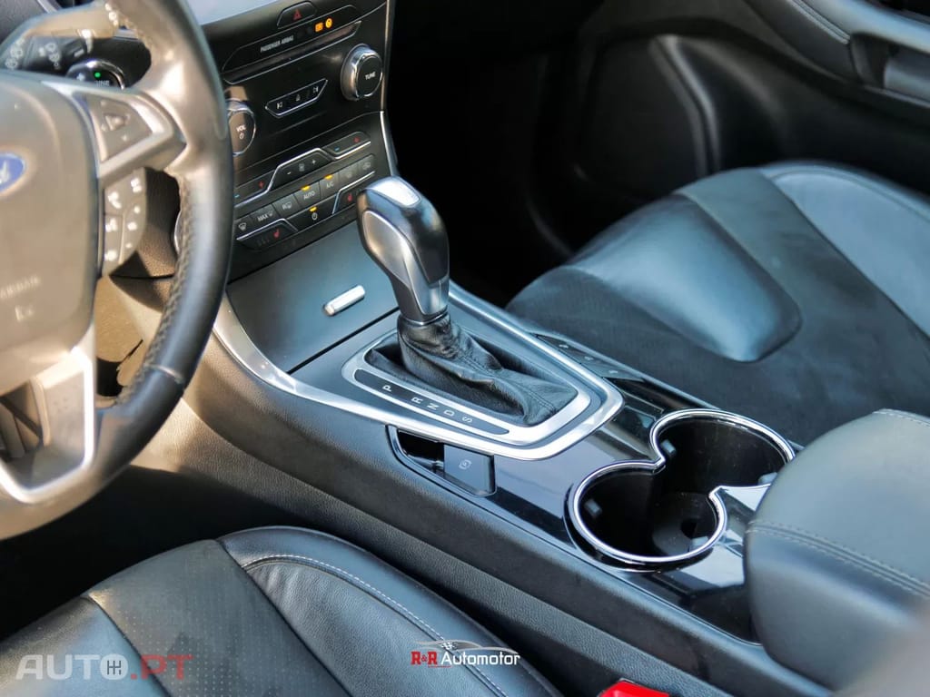 Ford S-Max 2.0 TDCi Titanium Powershift