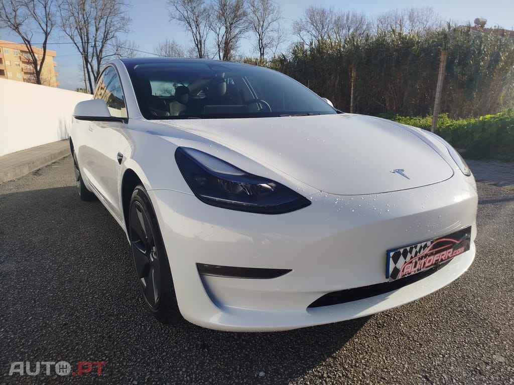 Tesla Model 3 Long Range Tração Traseira