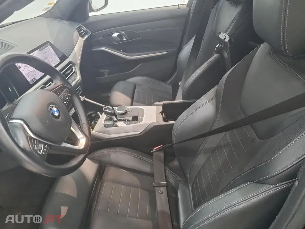BMW 320 e Touring Corporate Edition Auto