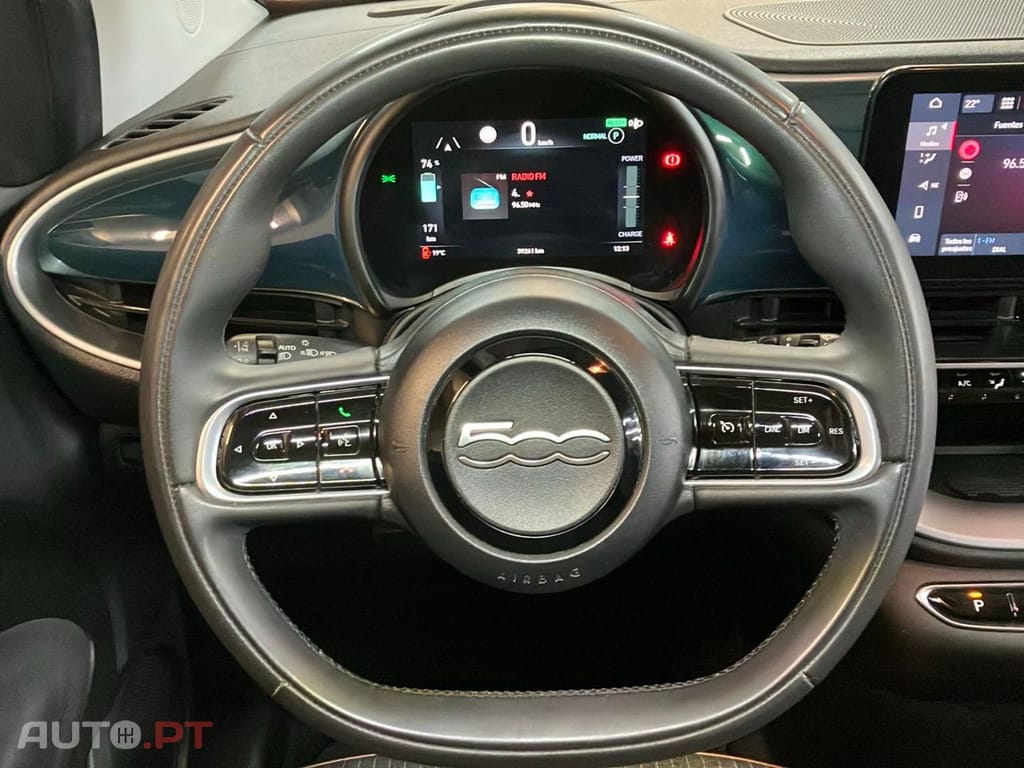 Fiat 500e Icon Plus 42 KWh