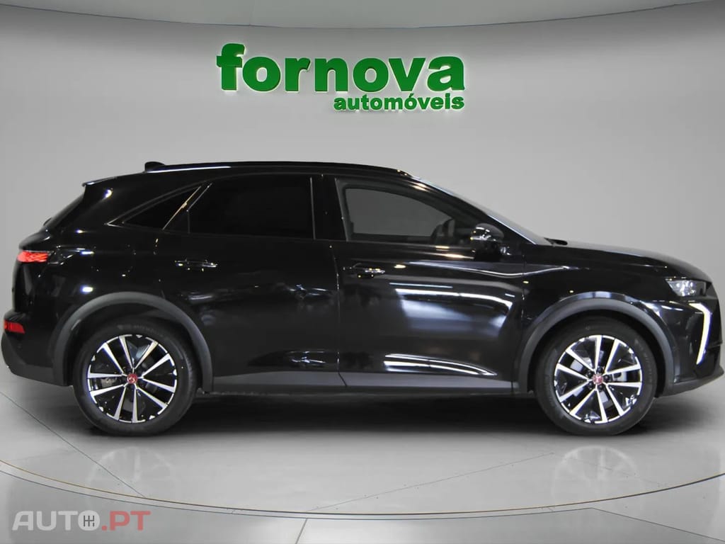 DS DS7 E-Tense Performance Line EAT8