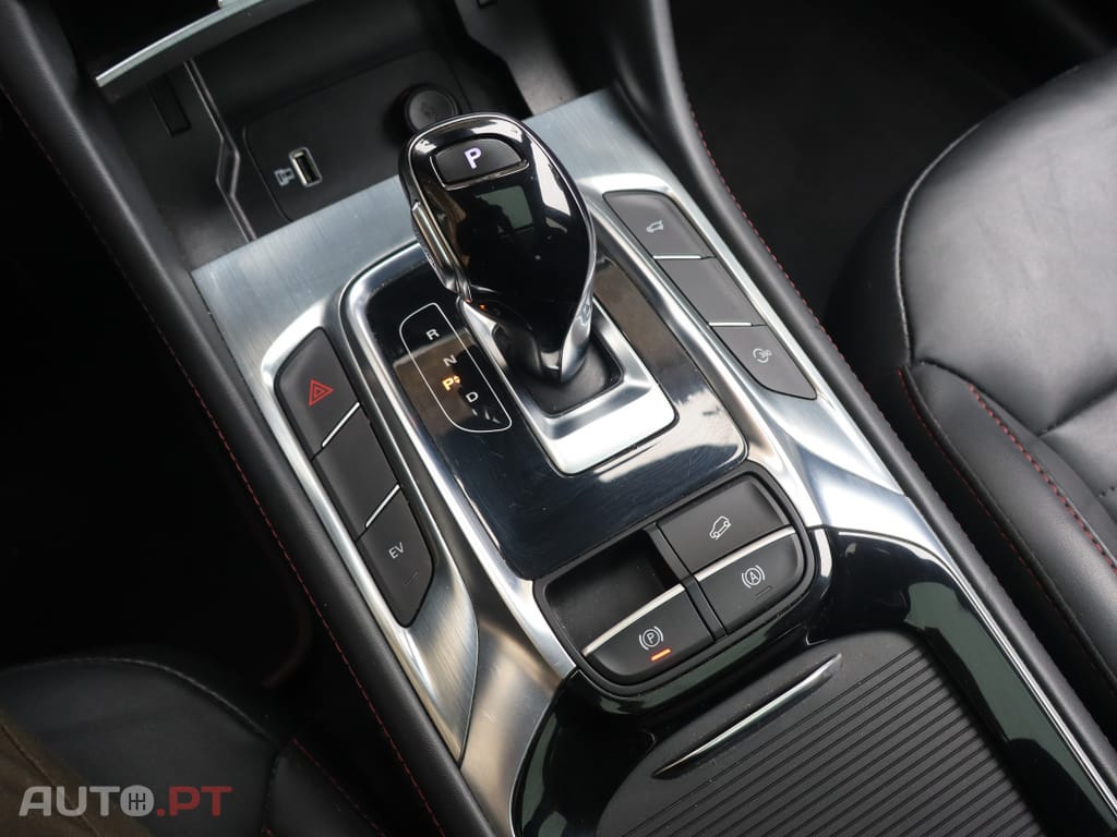 MG EHS 1.5 T-GDI Plug-in Hybrid Luxury