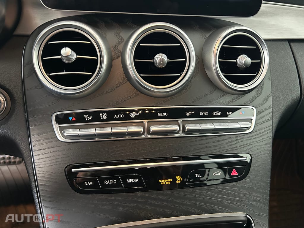 Mercedes-Benz C 220 d AMG Line