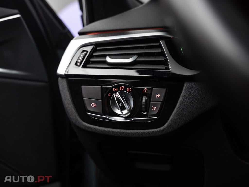 BMW 520 d Pack Desportivo M Auto