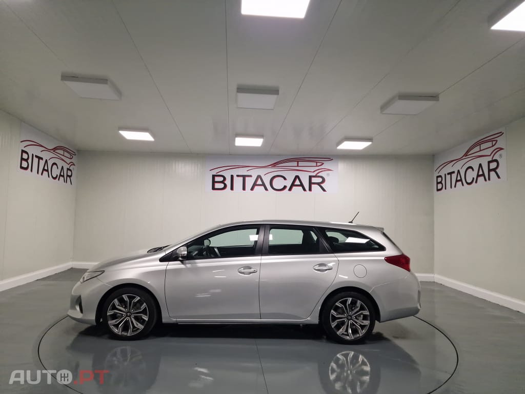 Toyota Auris Touring Sports 1.4 D-4D Active+AC