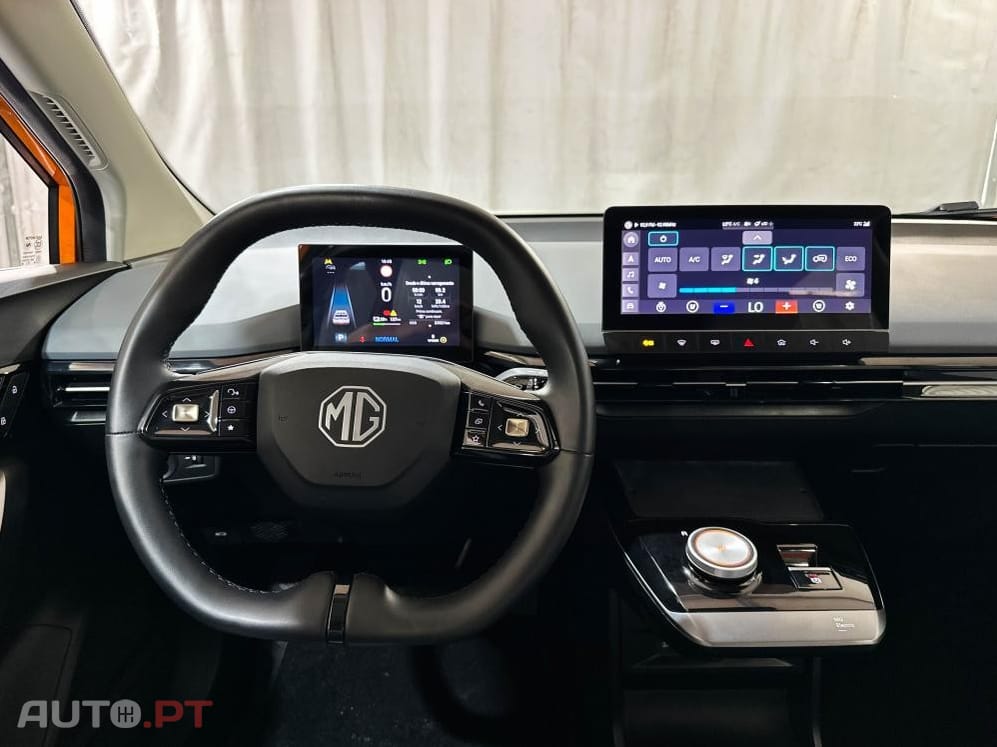 MG MG4 64 kWh Luxury