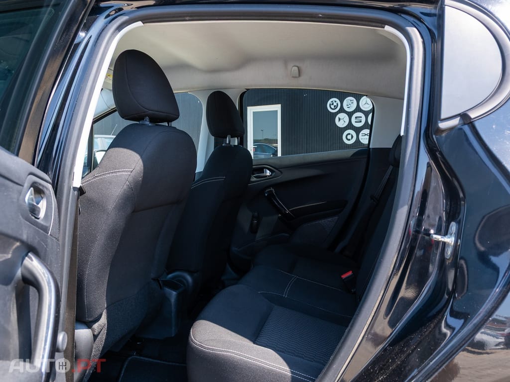 Peugeot 208 1.2 PureTech Style