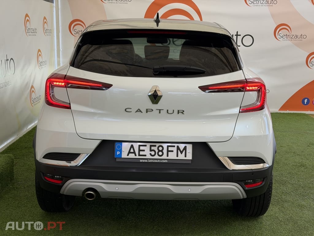 Renault Captur 1.3 TCe Exclusive EDC