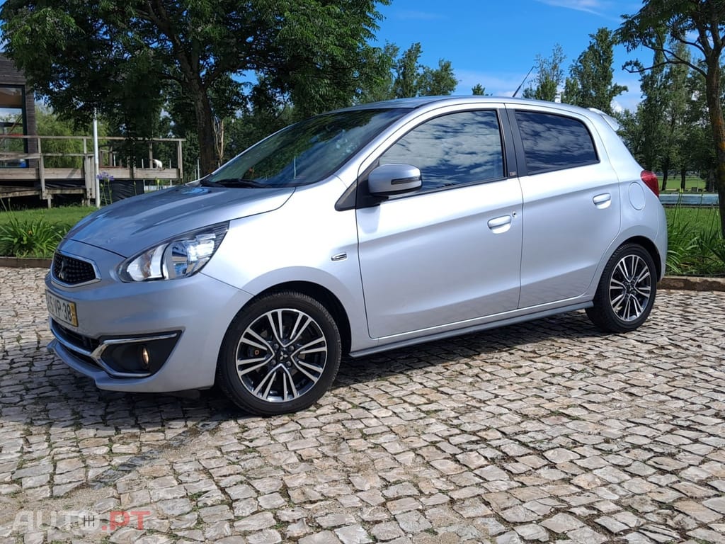 Mitsubishi Space Star 1.2 Intense Connect Edition