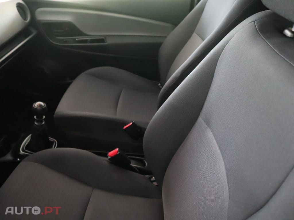 Toyota Yaris 1.4 D-4D AC