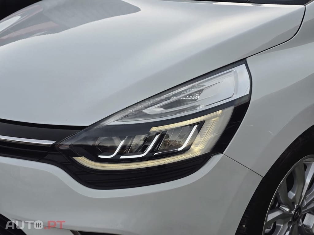 Renault Clio Sport Tourer 1.5 dCi Luxe EDC