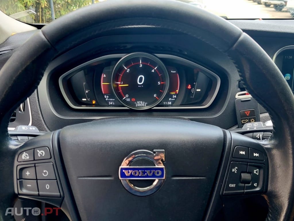 Volvo V40 Cross Country 2.0 D2 Summum