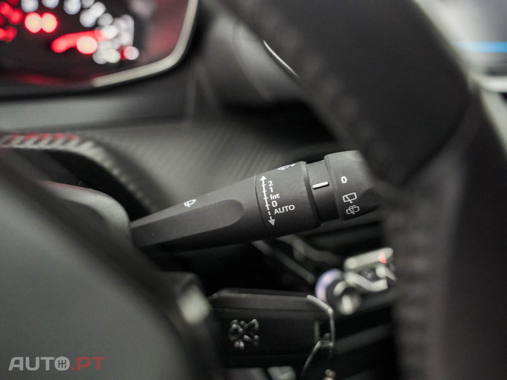 Peugeot 2008 1.2 PureTech Active Pack