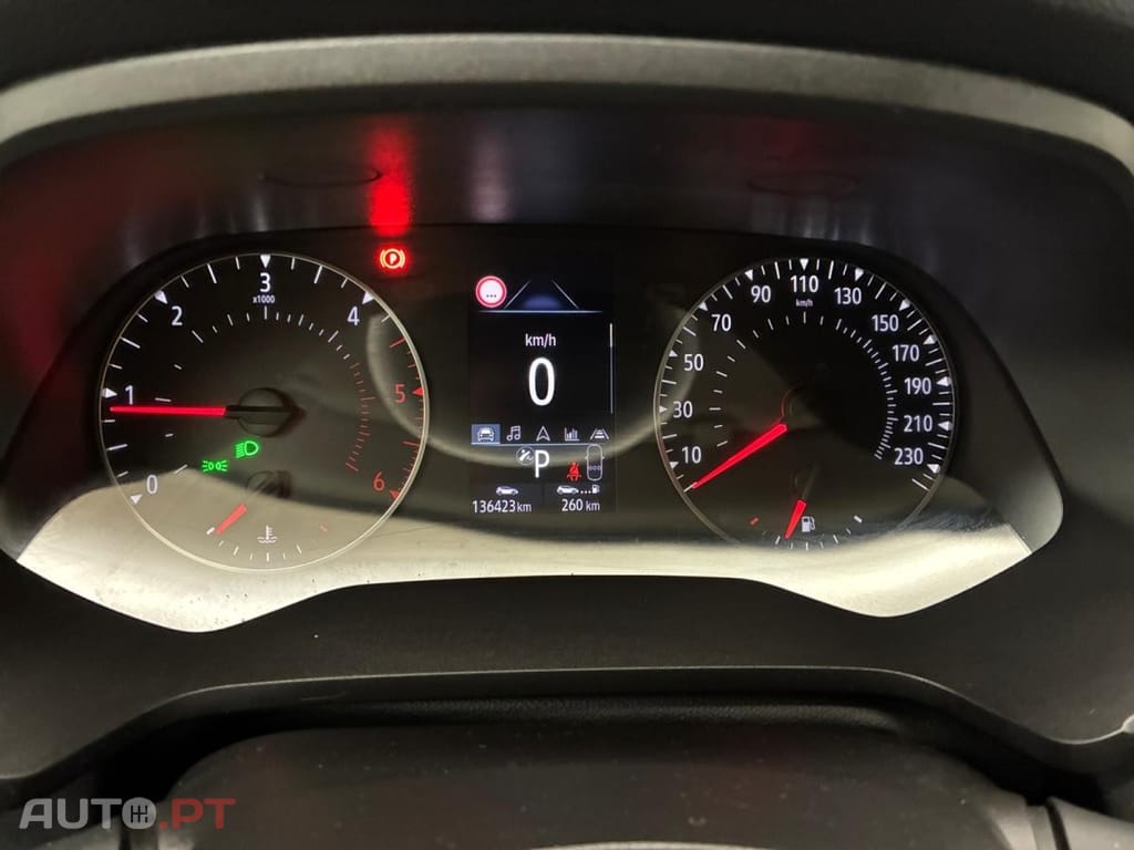 Renault Captur 1.5 Blue dCi Business EDC