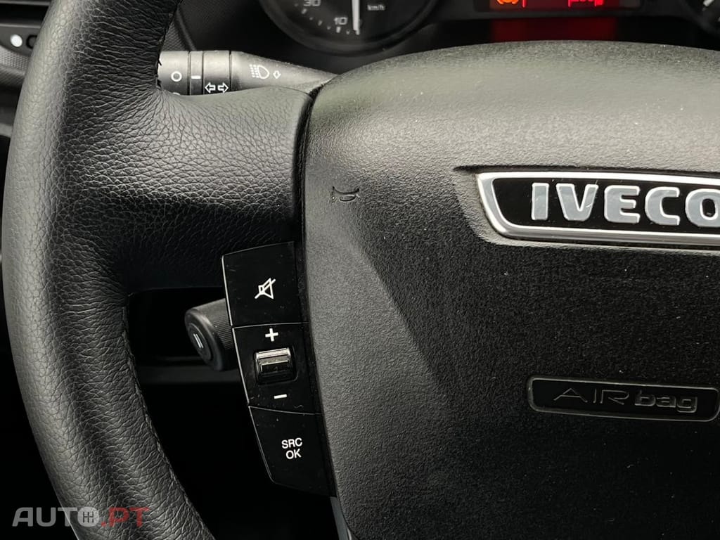 Iveco Daily 35 - 180 CAIXA AUTOMATICA