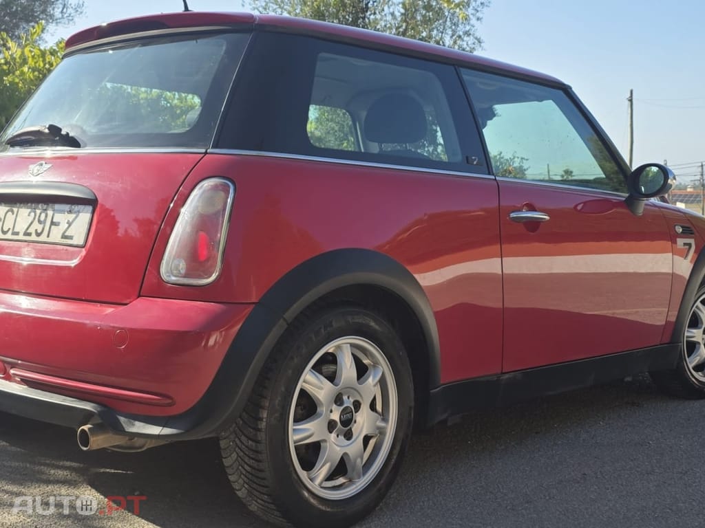 MINI Cooper One 1.6 Seven