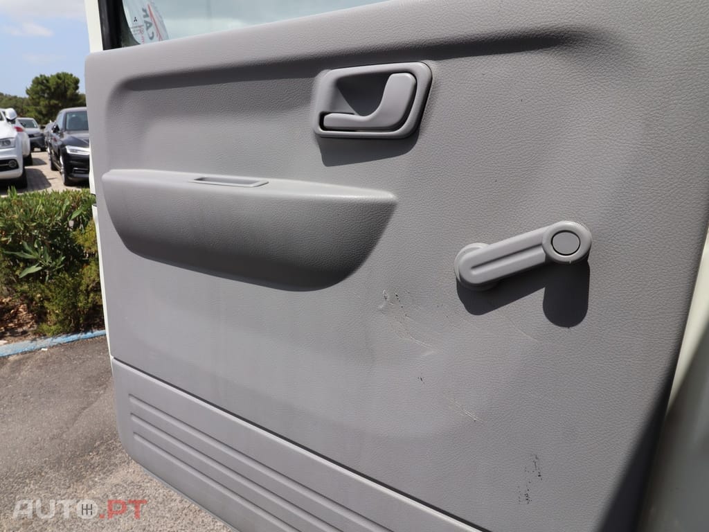 Mitsubishi Canter 3.0 TD FB634B4SLEA8 — fotografia 19
